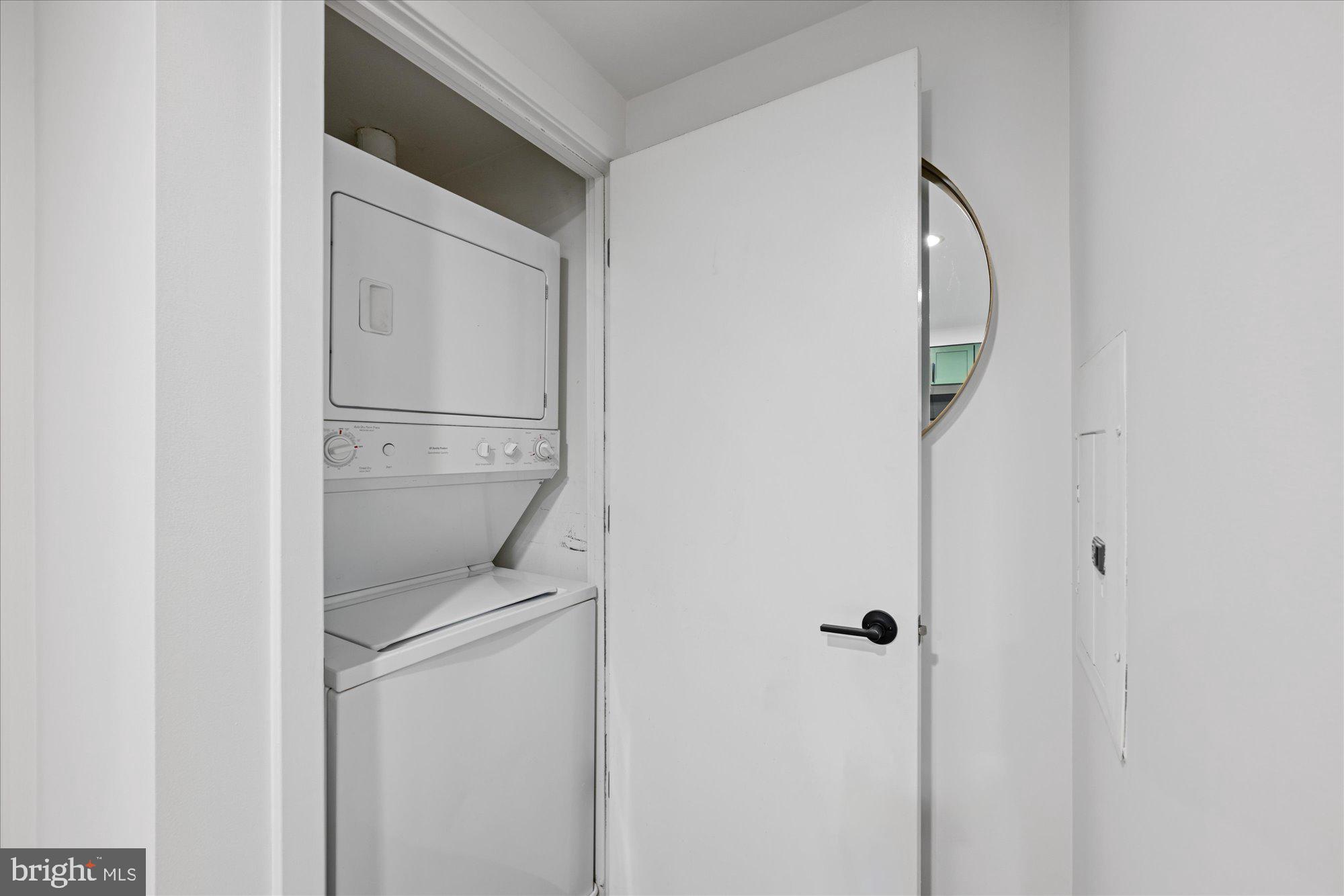 3883 Connecticut Ave NW #208