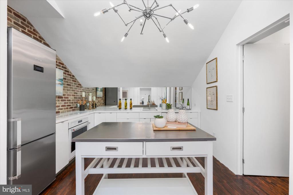 1901 Wyoming Ave NW #75