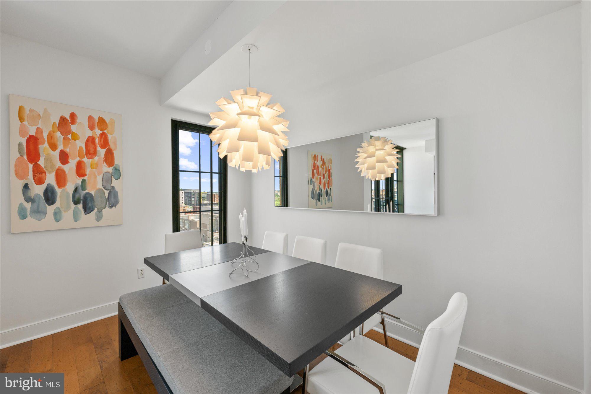 910 M St NW #1018
