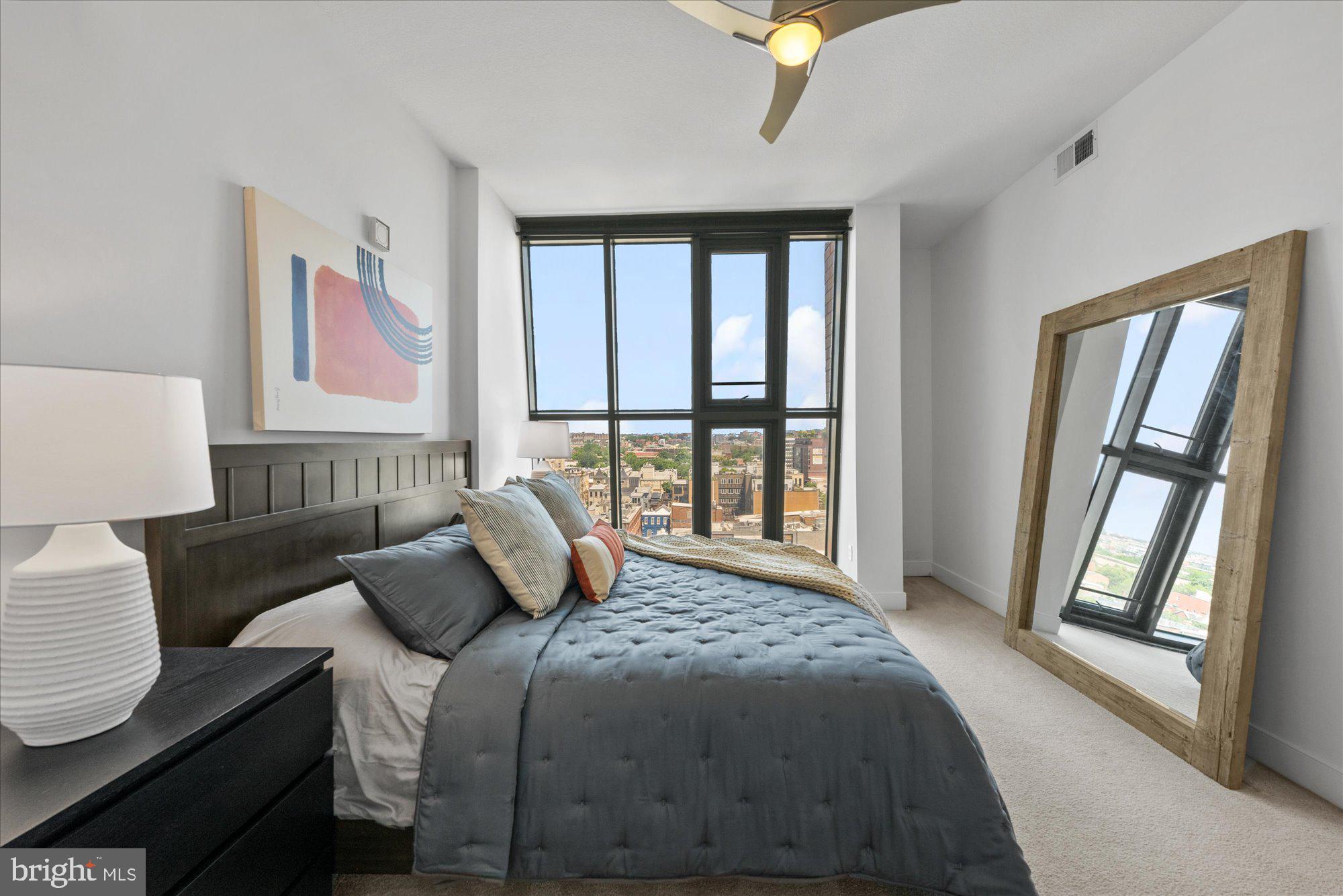 910 M St NW #1018