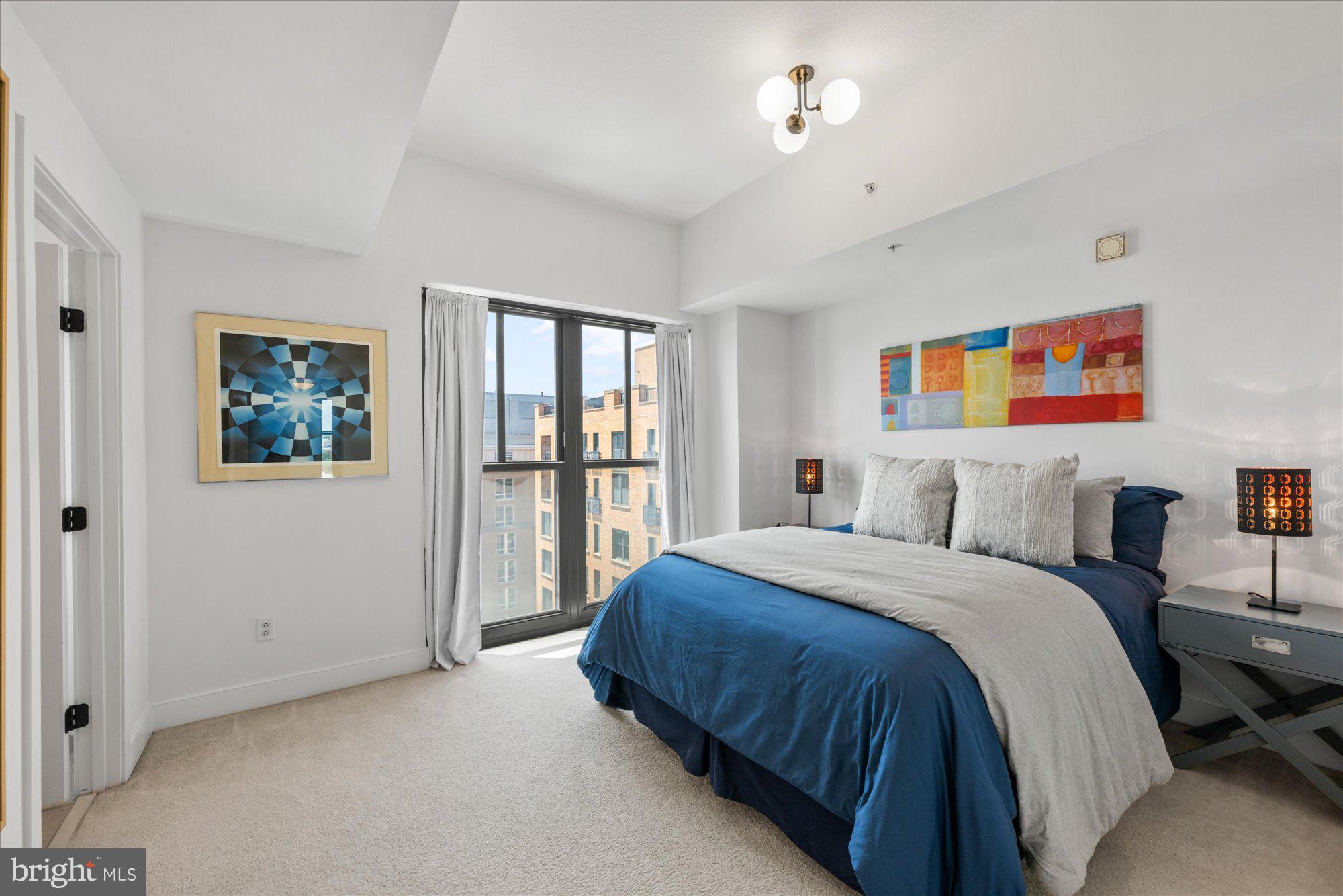 910 M St NW #1018
