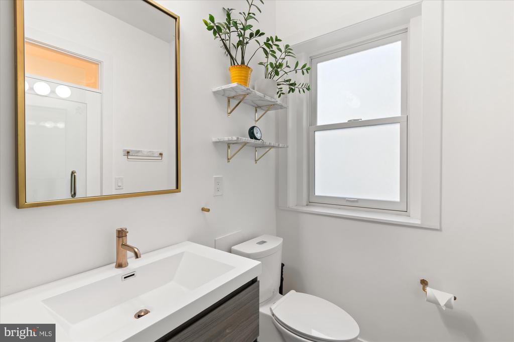 2122 California St NW #354