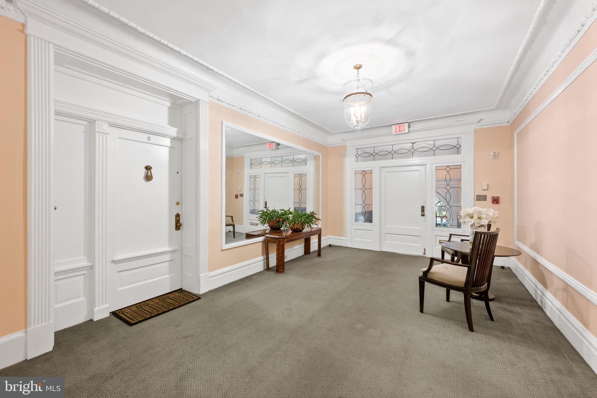 2139 Wyoming Ave NW #11