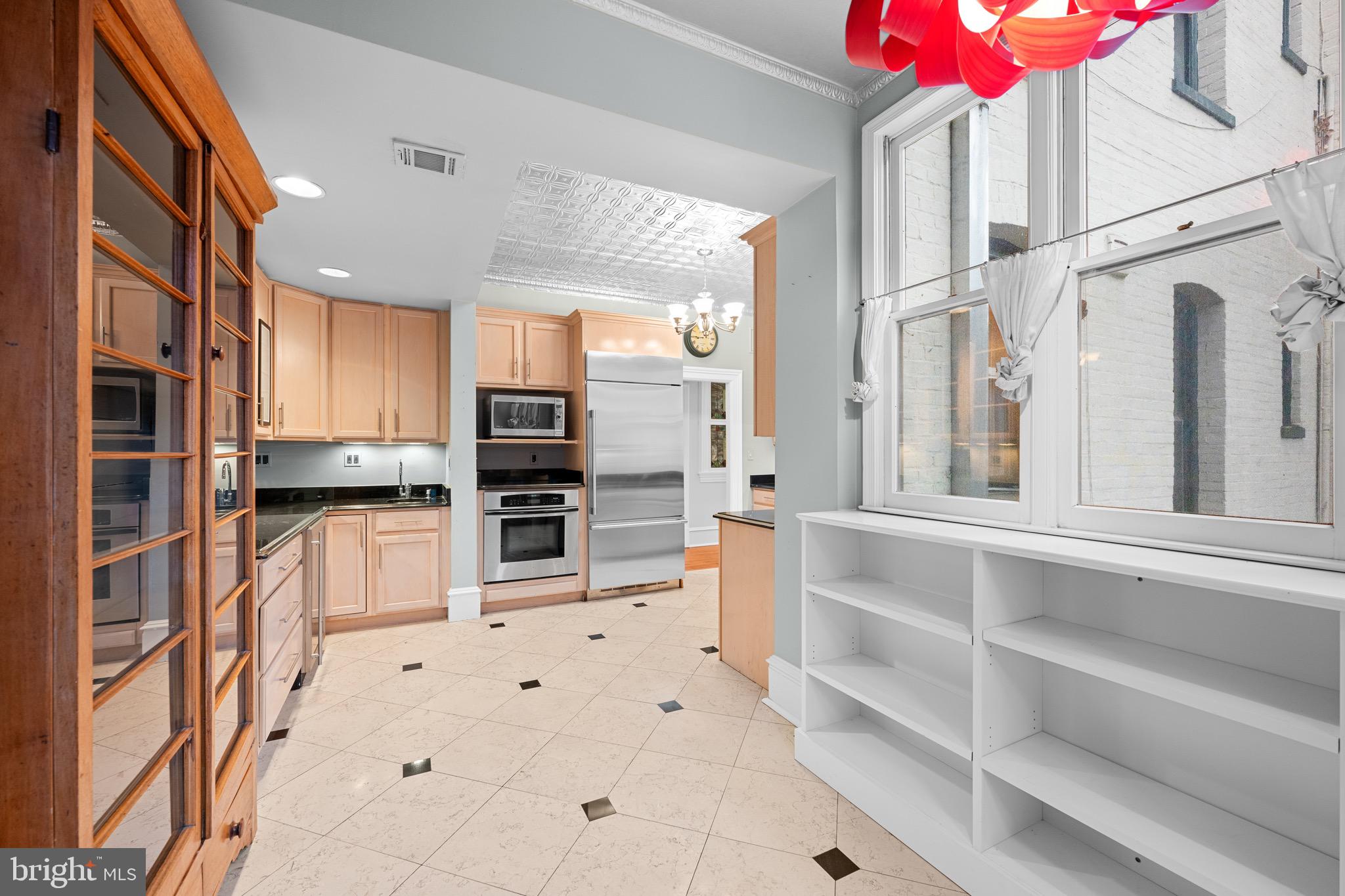 2139 Wyoming Ave NW #11