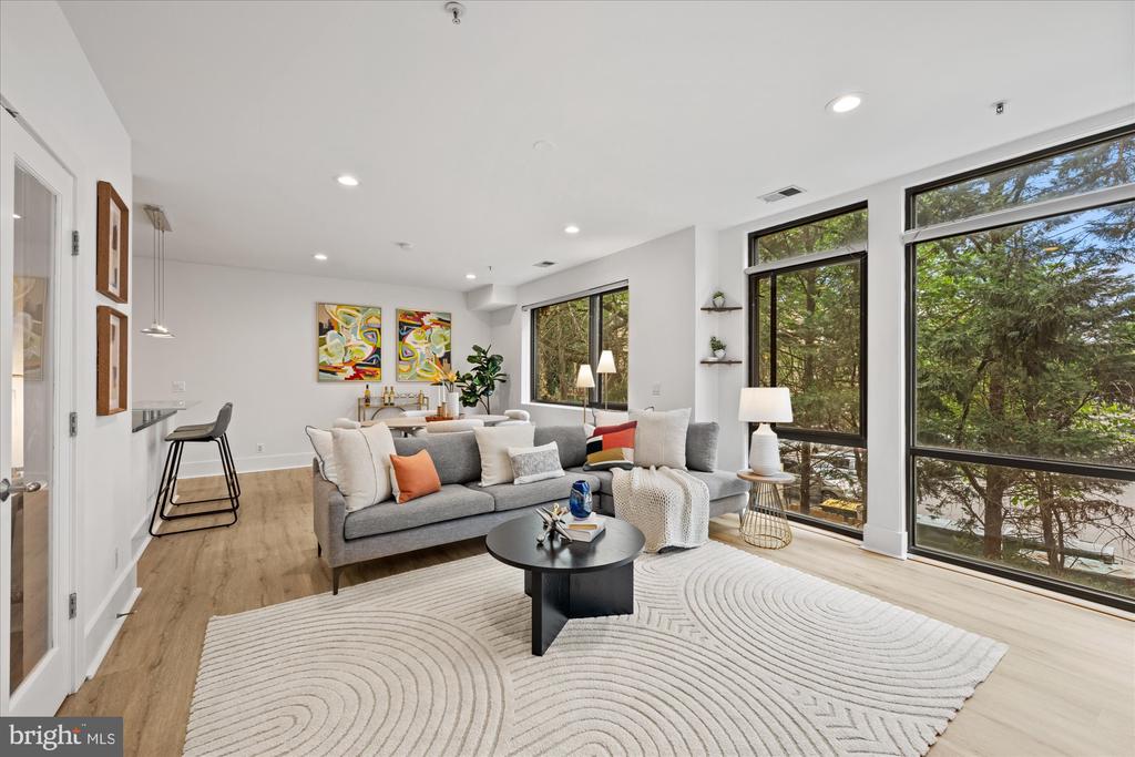 1425 Euclid St NW #10