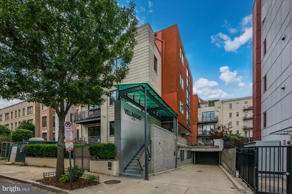 1425 Euclid St NW #10