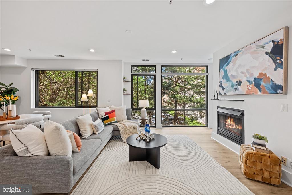 1425 Euclid St NW #10