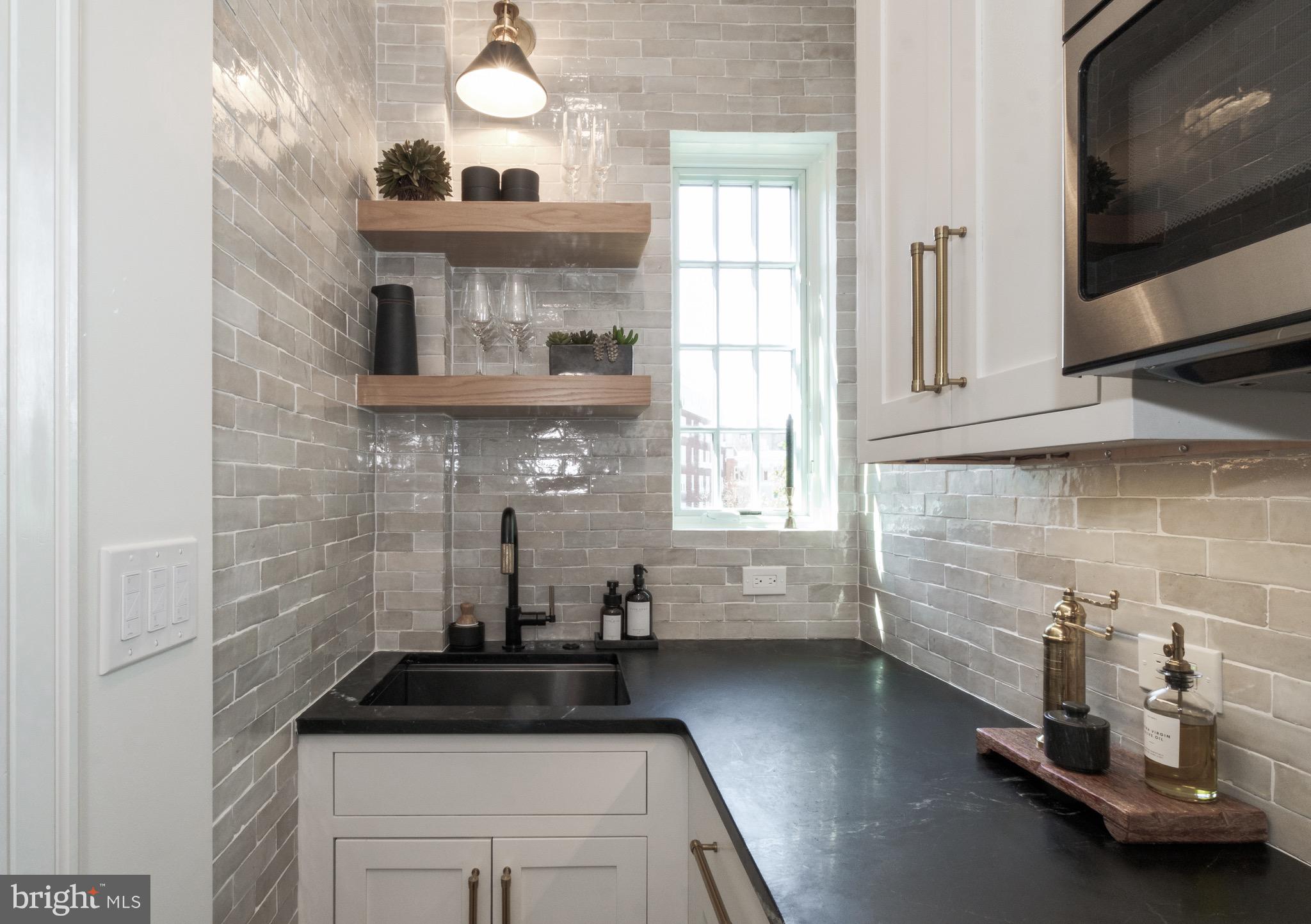 1901 Wyoming Ave NW #40