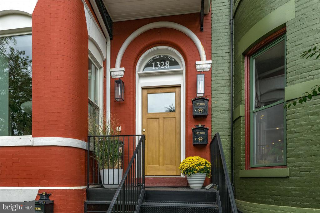 1328 MARYLAND AVENUE NE 3