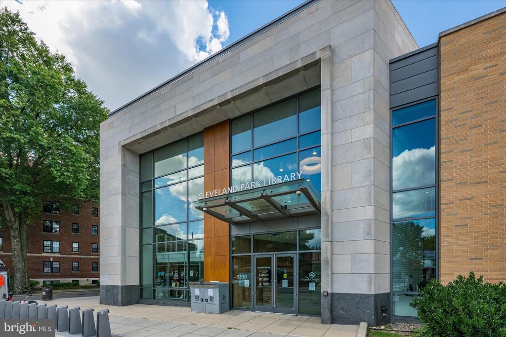 3600 CONNECTICUT AVENUE NW 307