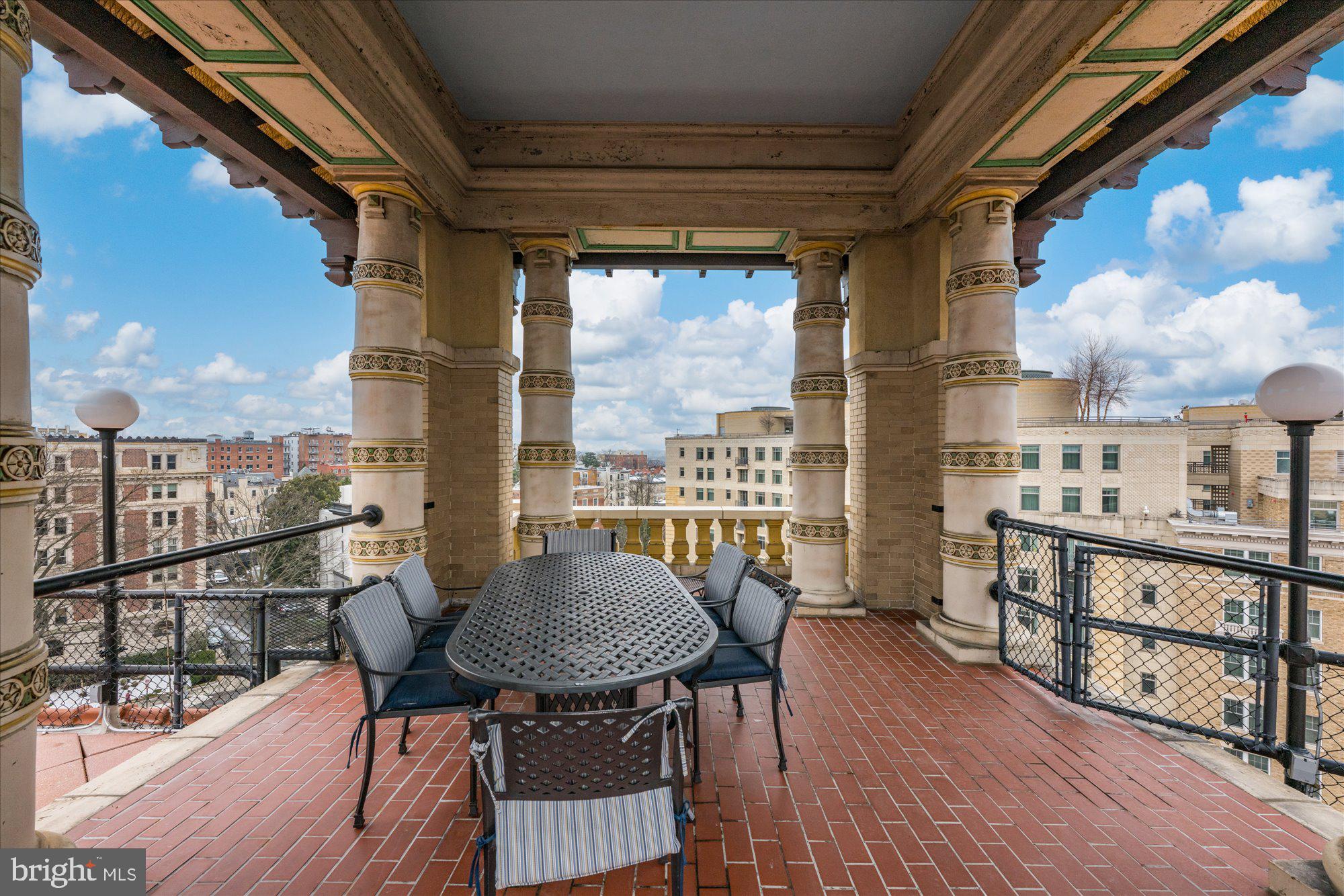 2311 CONNECTICUT AVENUE NW 301