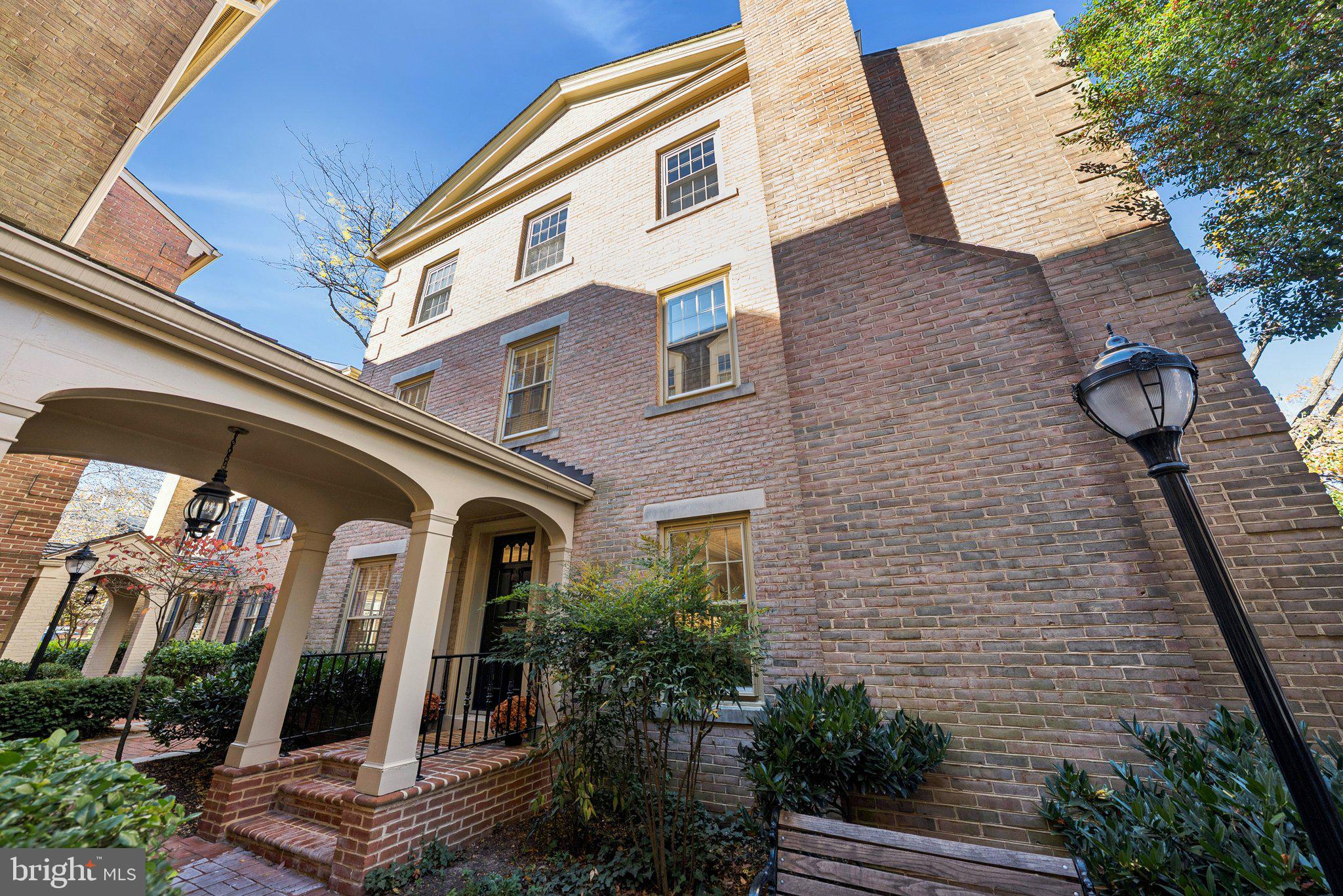 4338 WESTOVER PLACE NW