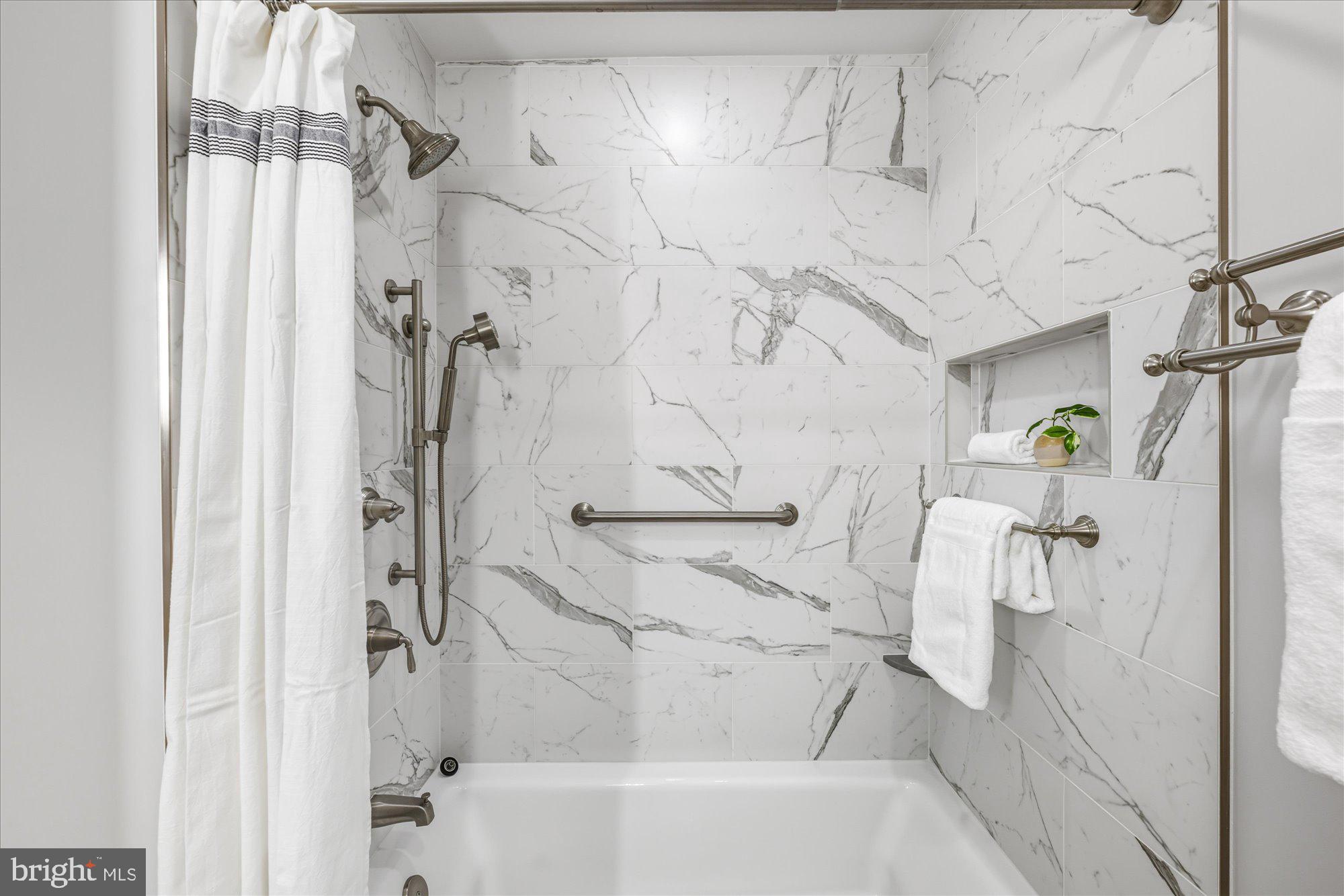 4342 WESTOVER PLACE NW