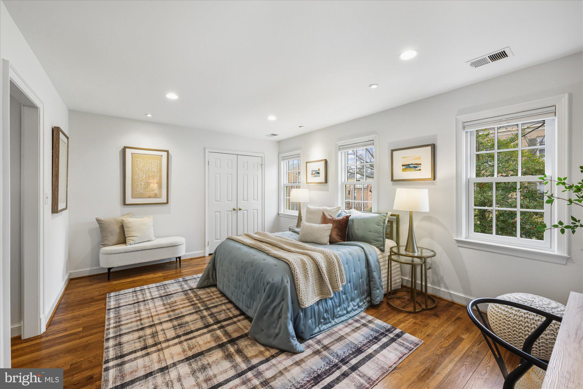 4342 WESTOVER PLACE NW