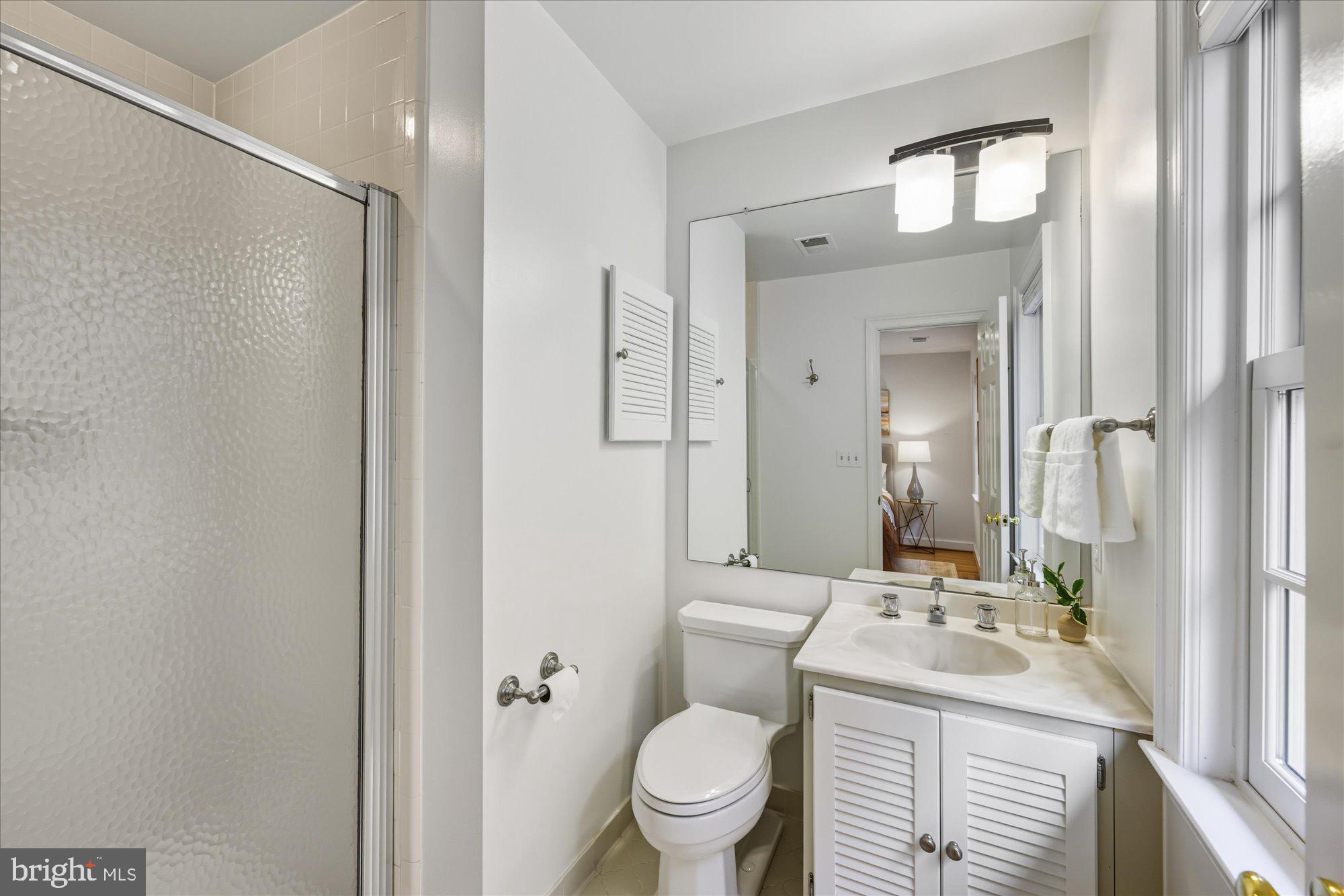 4342 WESTOVER PLACE NW