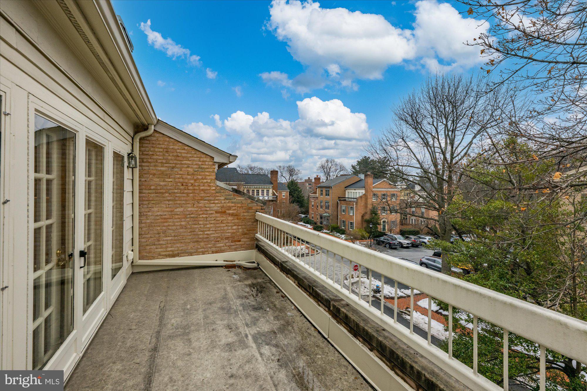 4342 WESTOVER PLACE NW