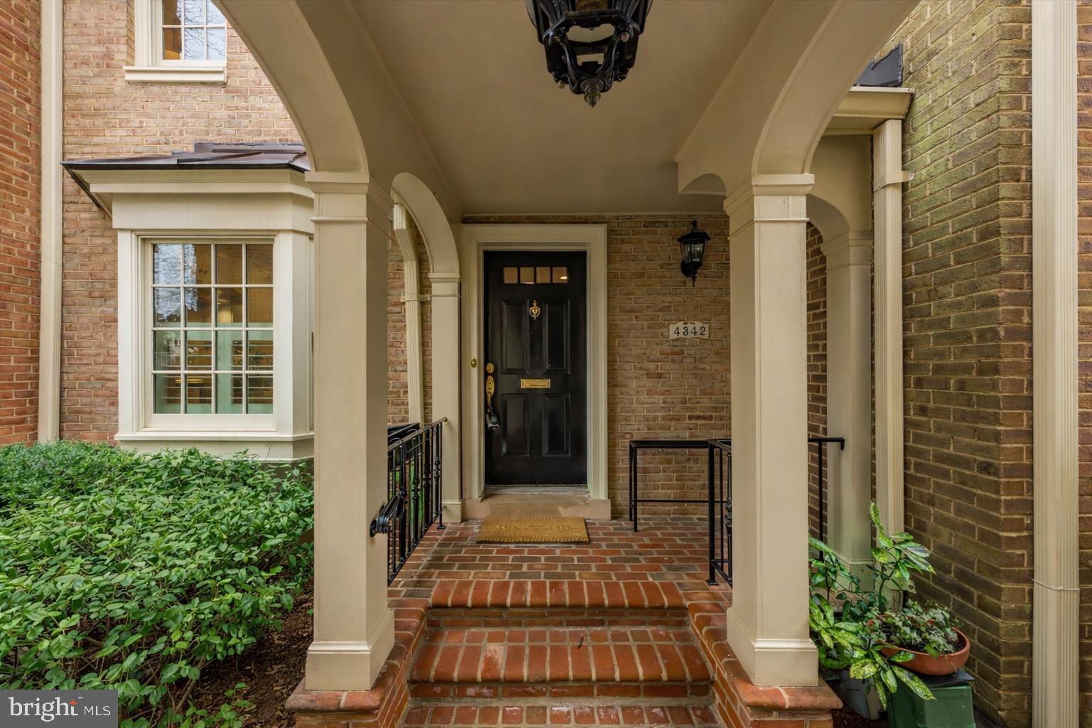 4342 WESTOVER PLACE NW