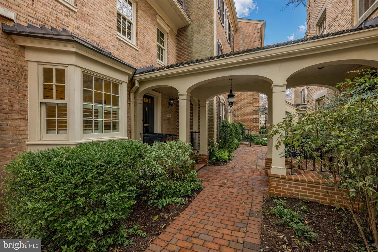 4342 WESTOVER PLACE NW