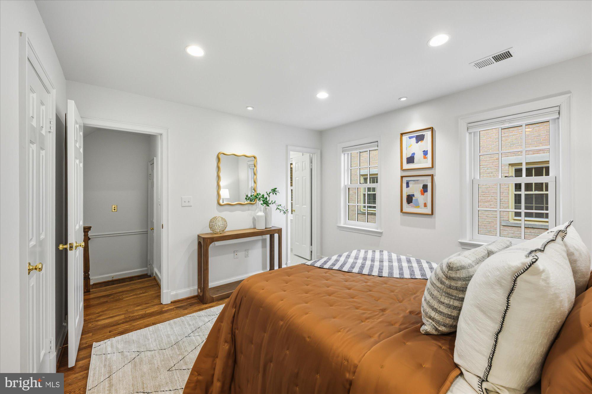 4342 WESTOVER PLACE NW