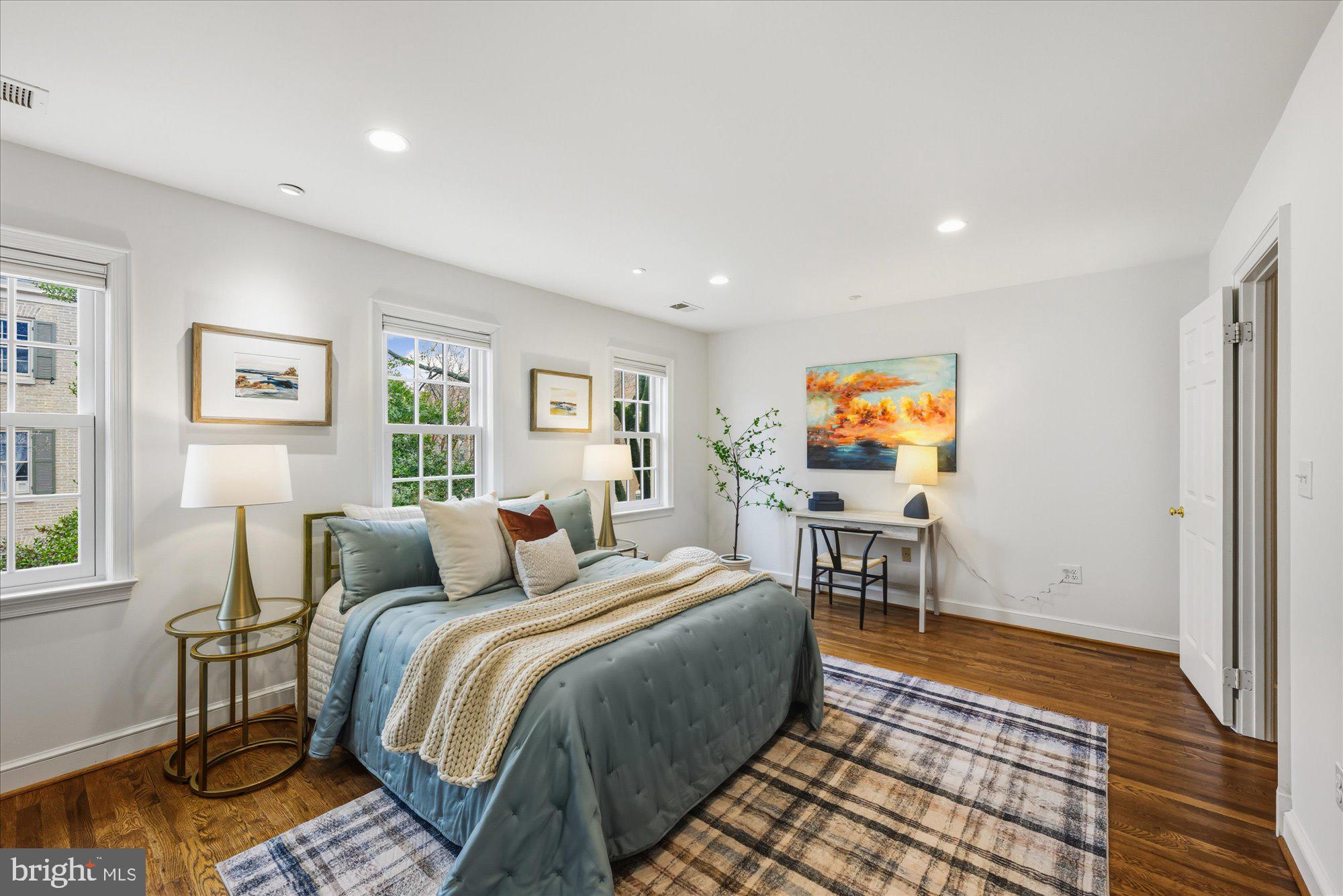 4342 WESTOVER PLACE NW