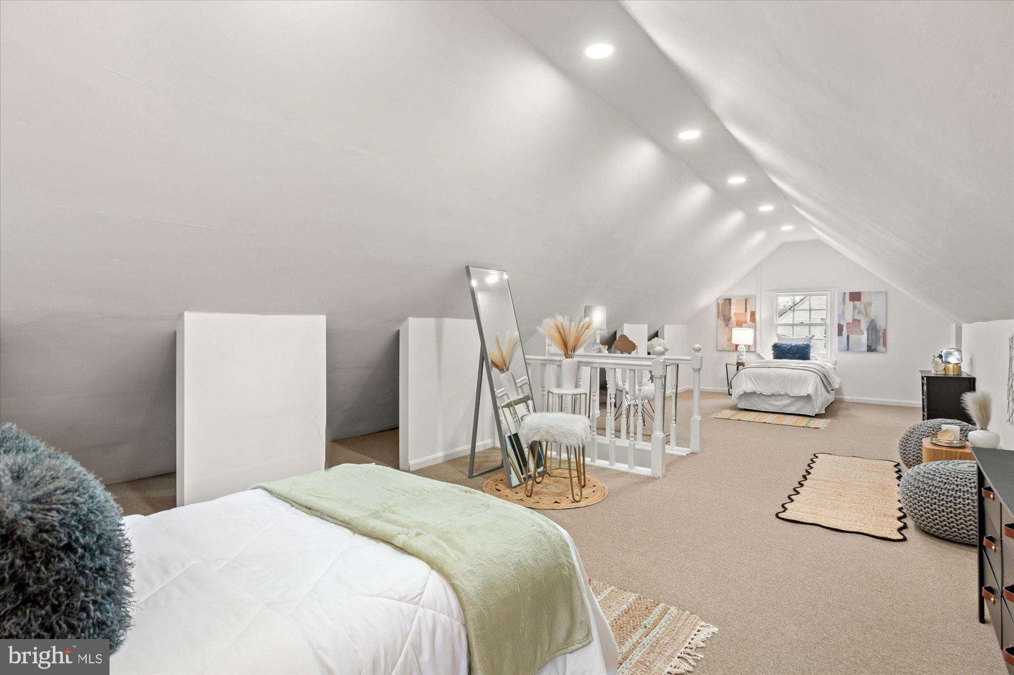 3268 CHESTNUT STREET NW