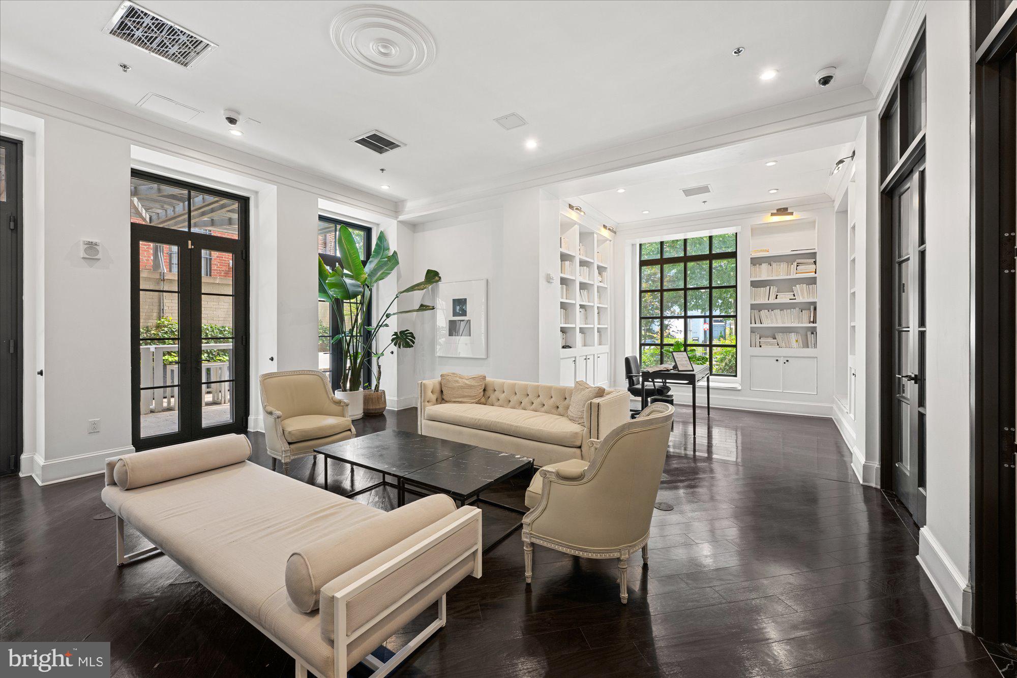 1011 M STREET NW 506