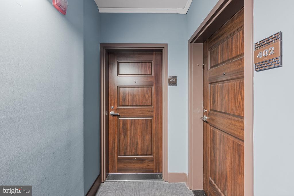 1401 R STREET NW Unit: 401