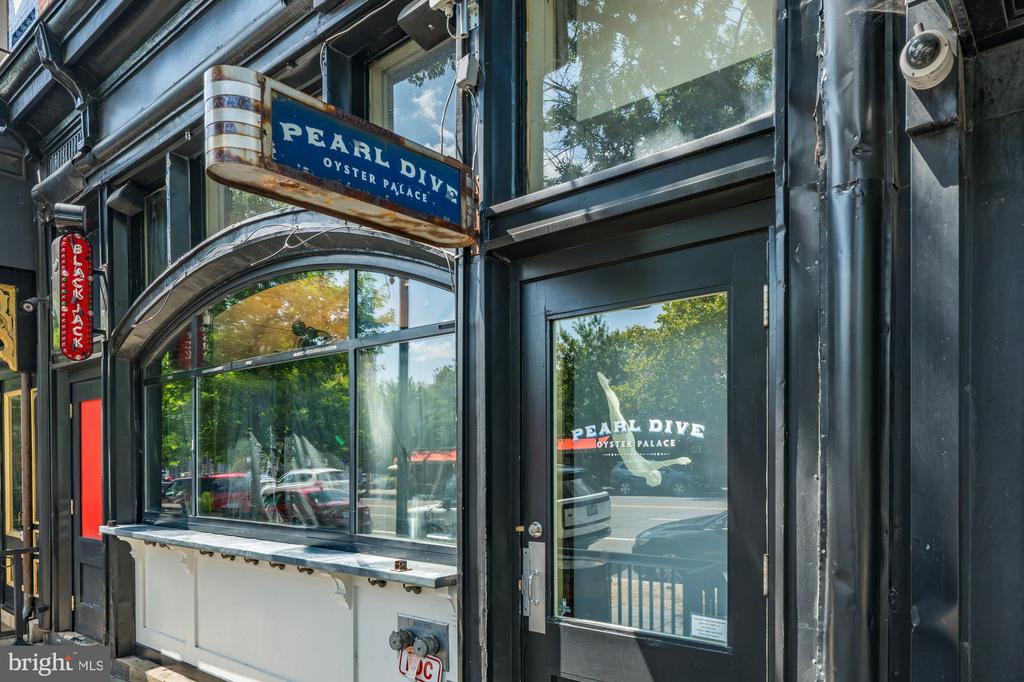 1401 R STREET NW Unit: 401