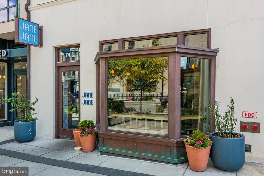 1401 R STREET NW Unit: 401