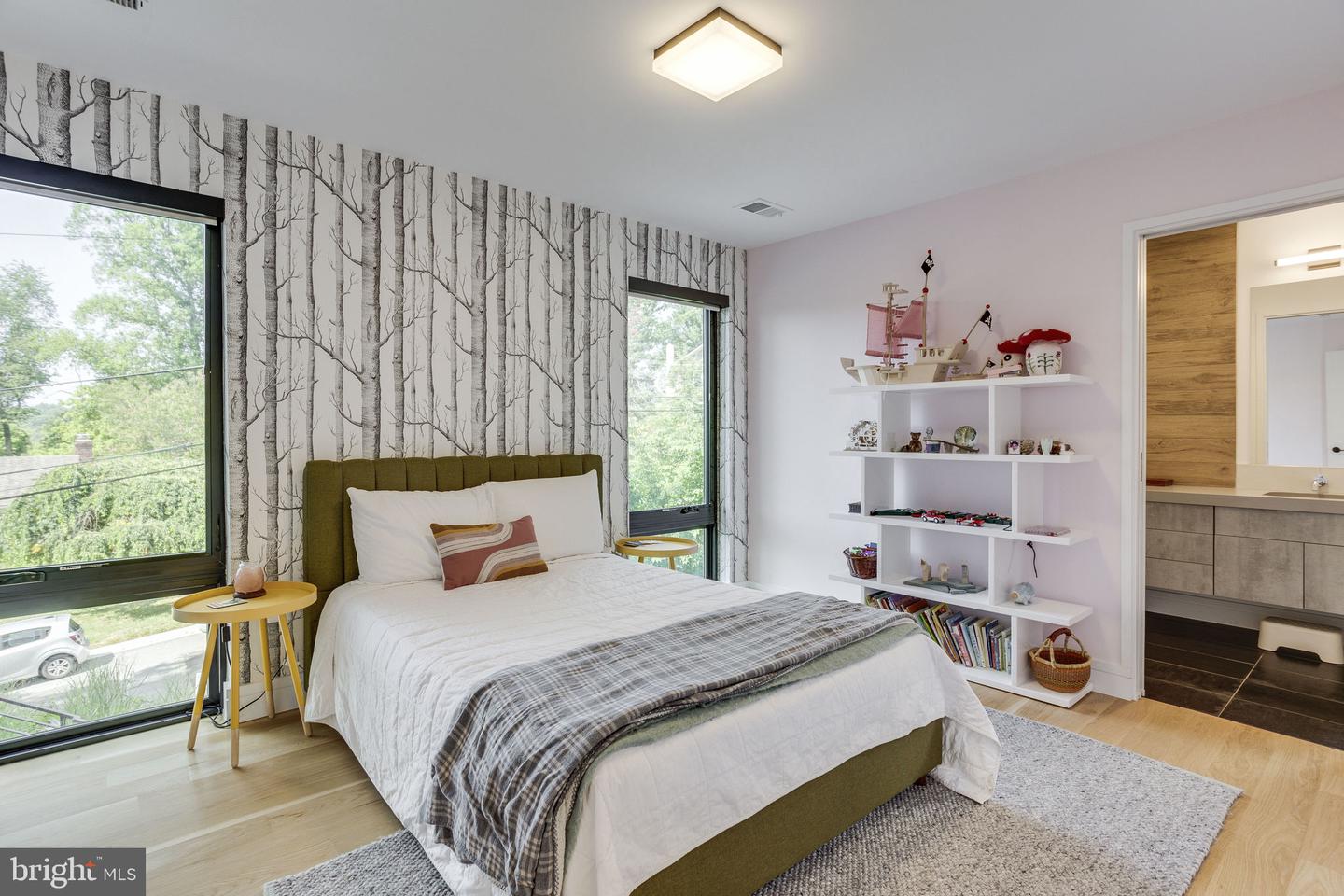 6503 BROOKES HILL COURT