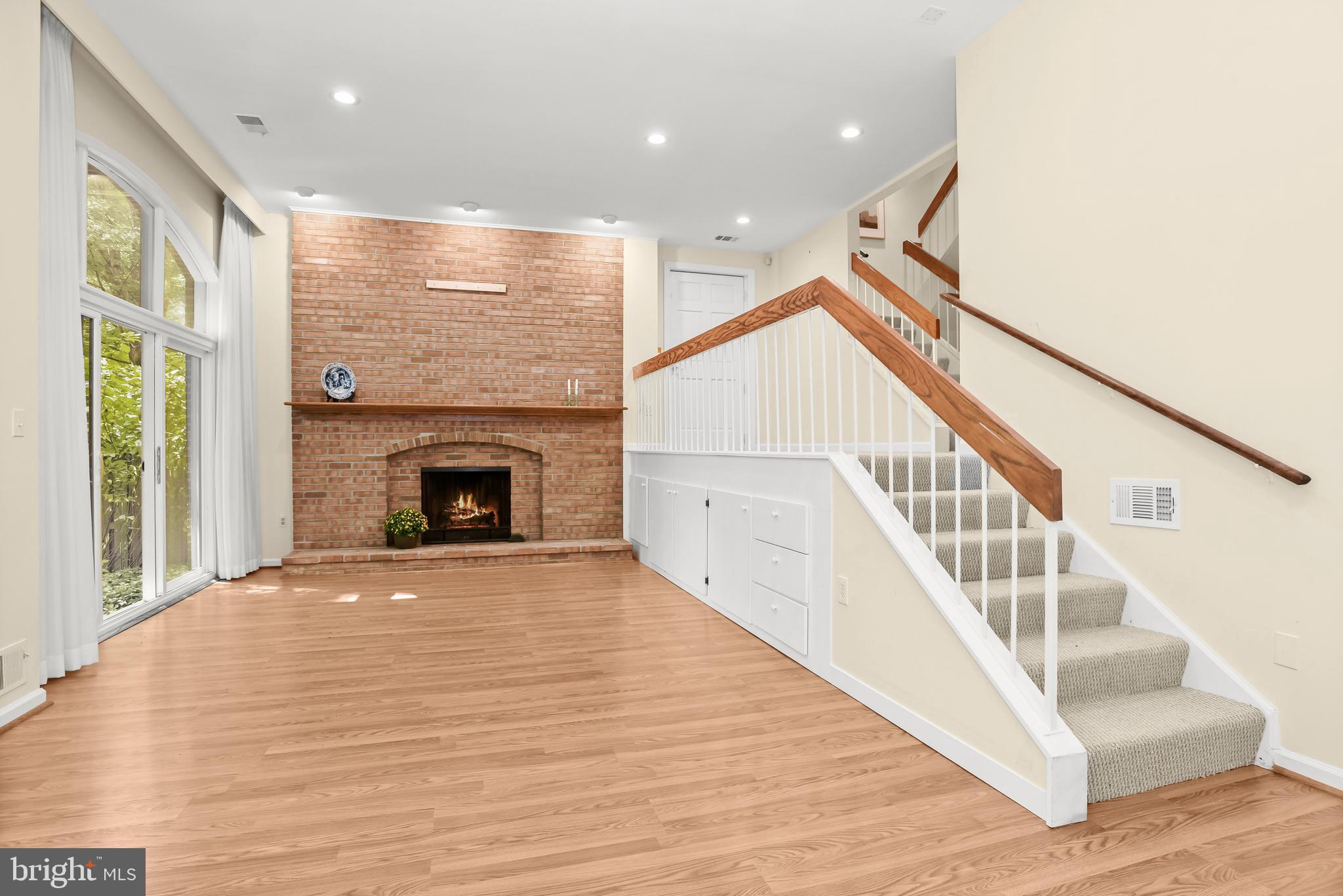 6109 Davenport TERRACE