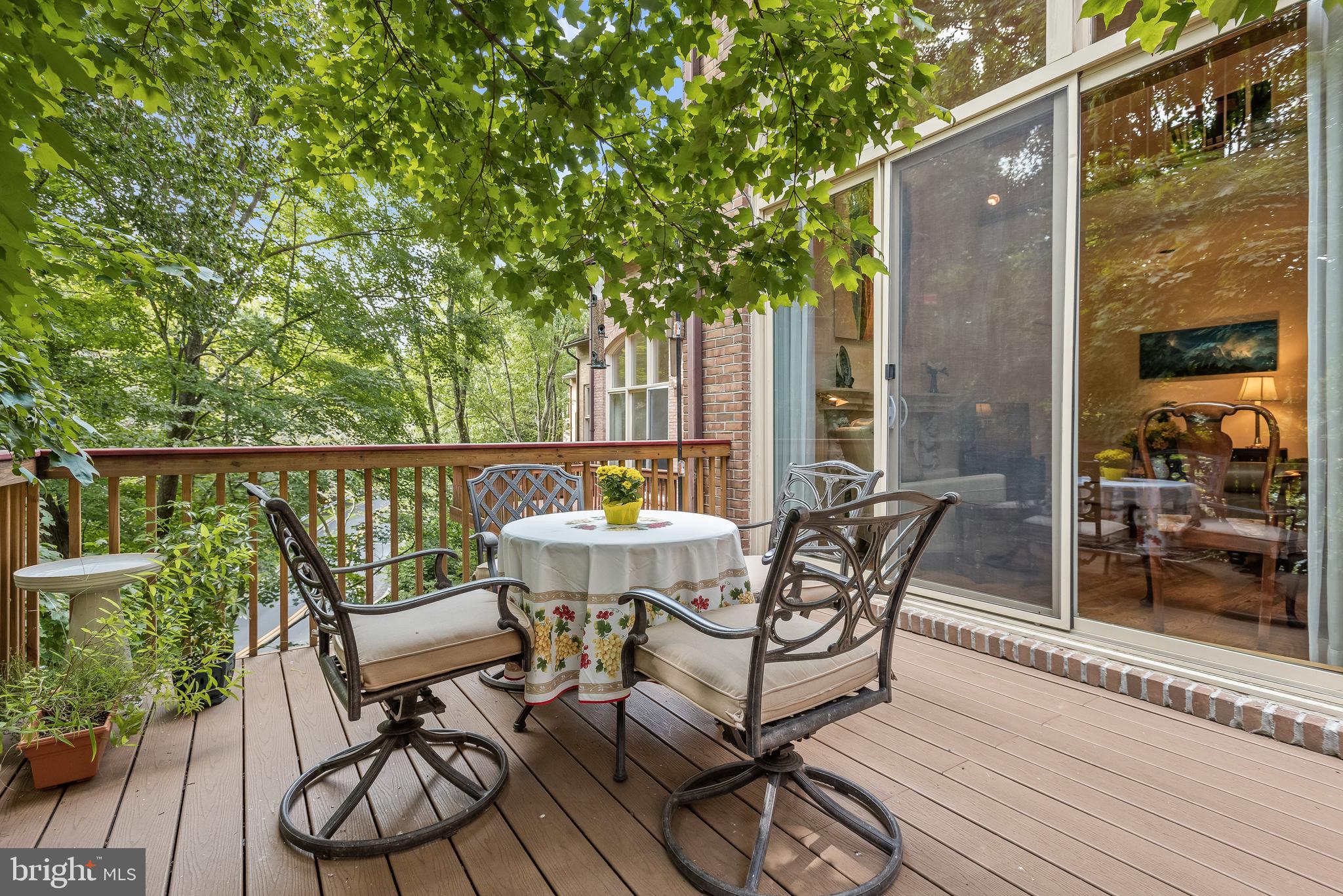 6109 Davenport TERRACE