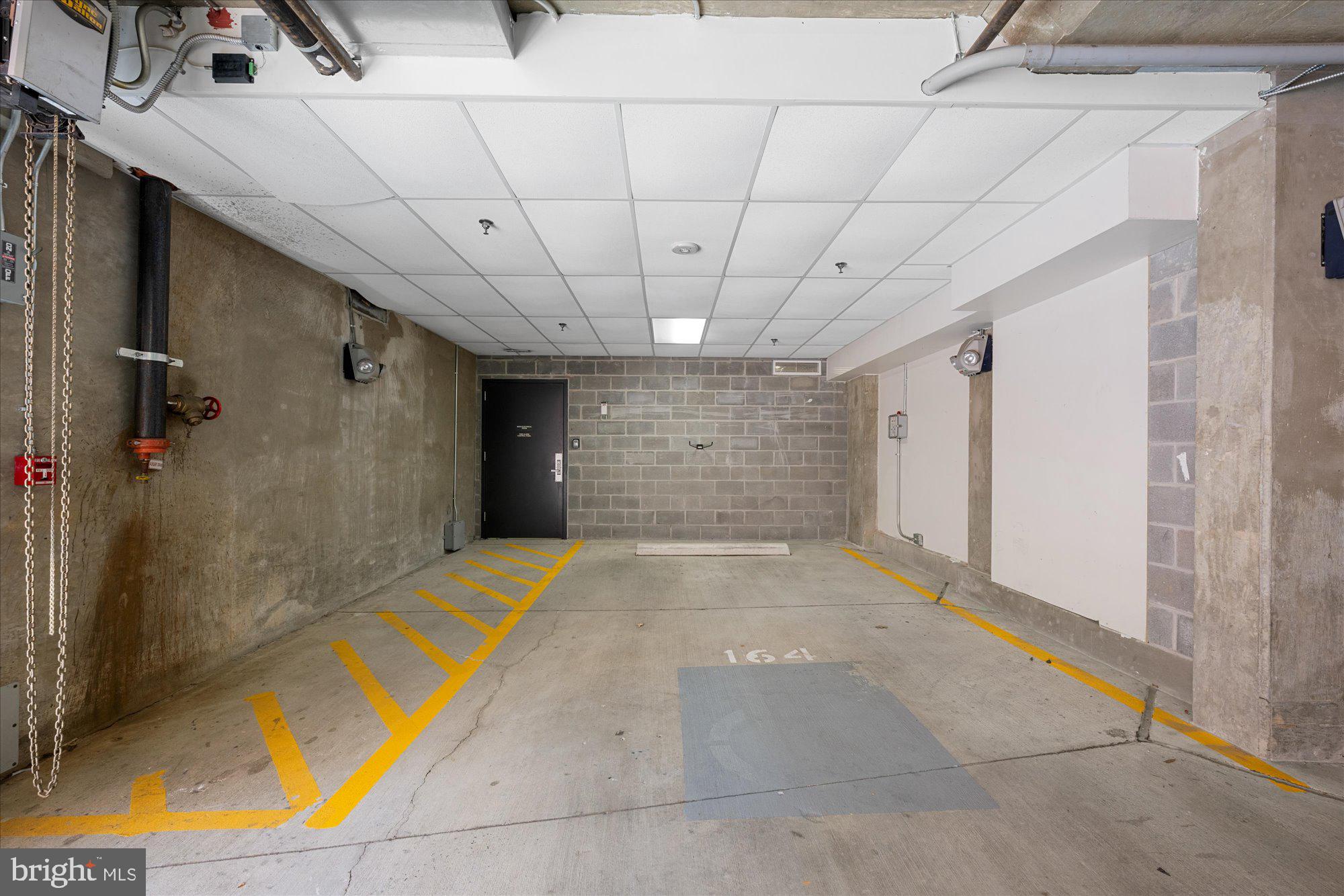 1700 Clarendon Blvd #154