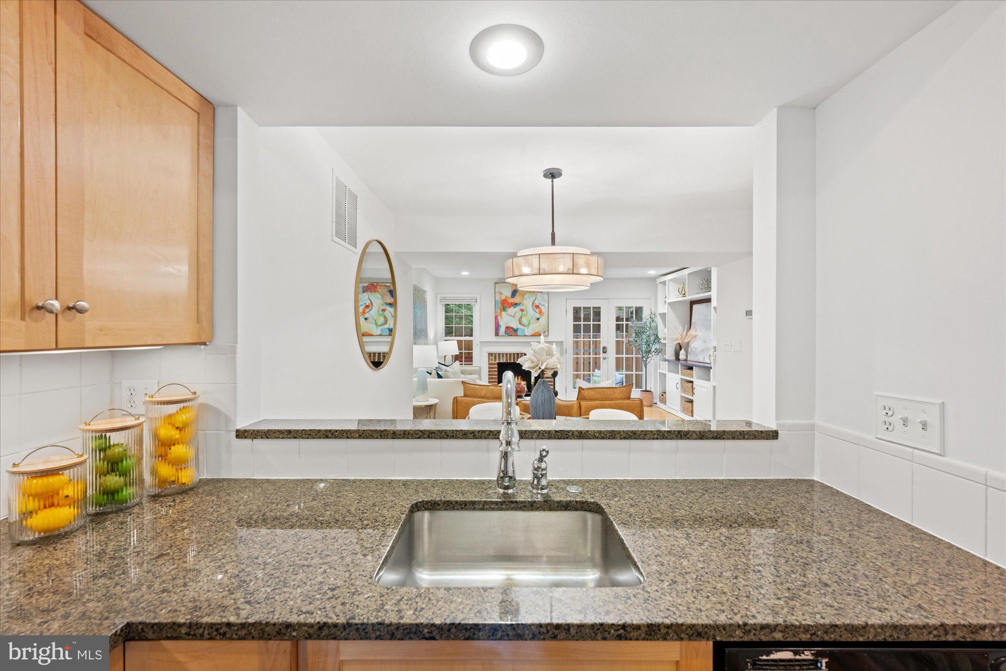 2518 S Walter Reed Dr #B