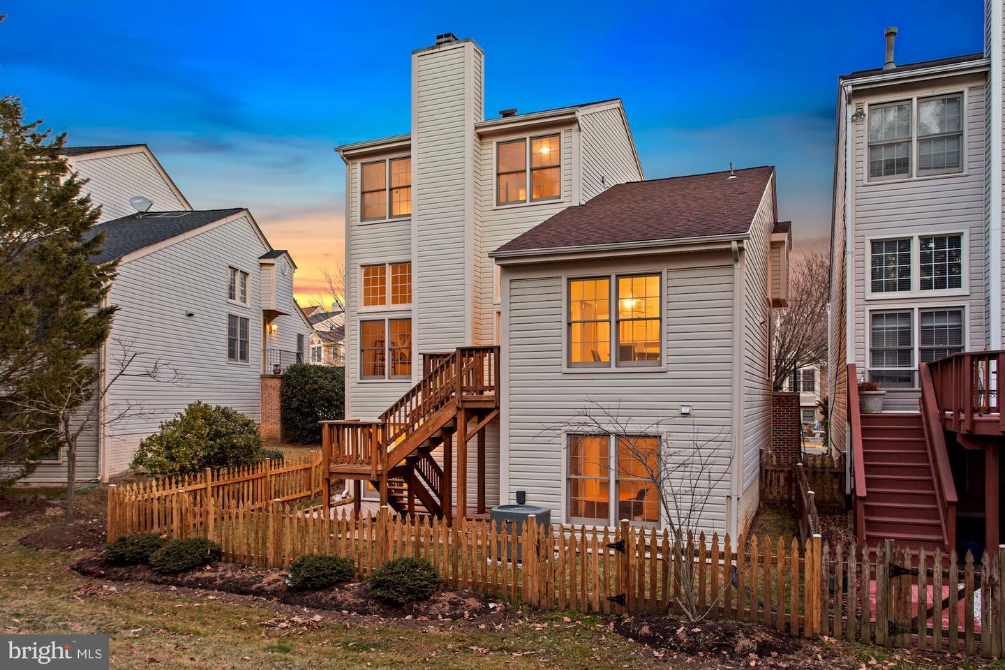 6512 LEGEND GATE PLACE