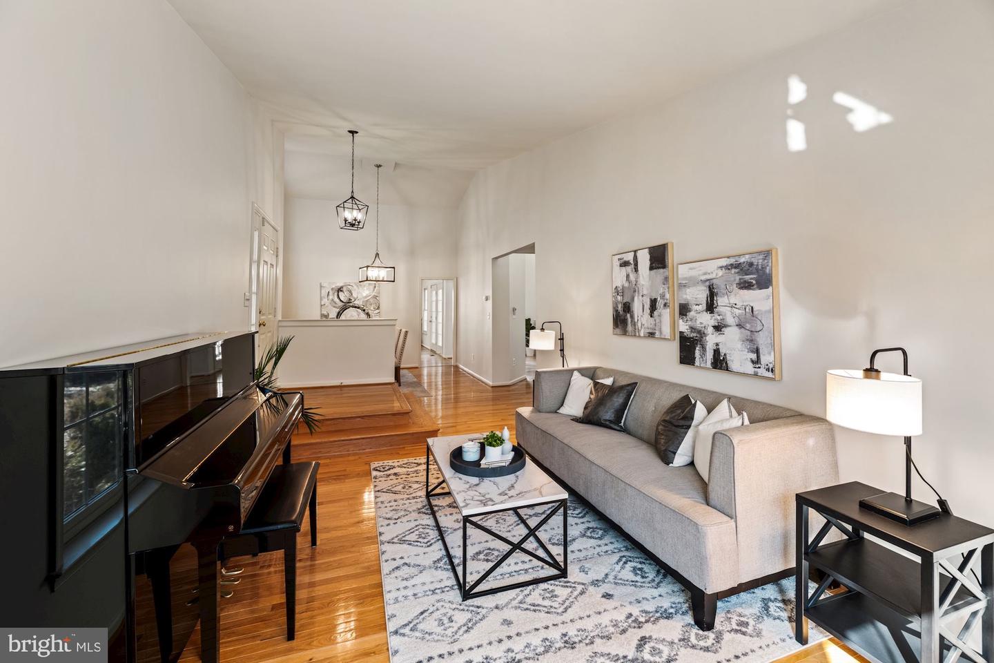 6512 LEGEND GATE PLACE