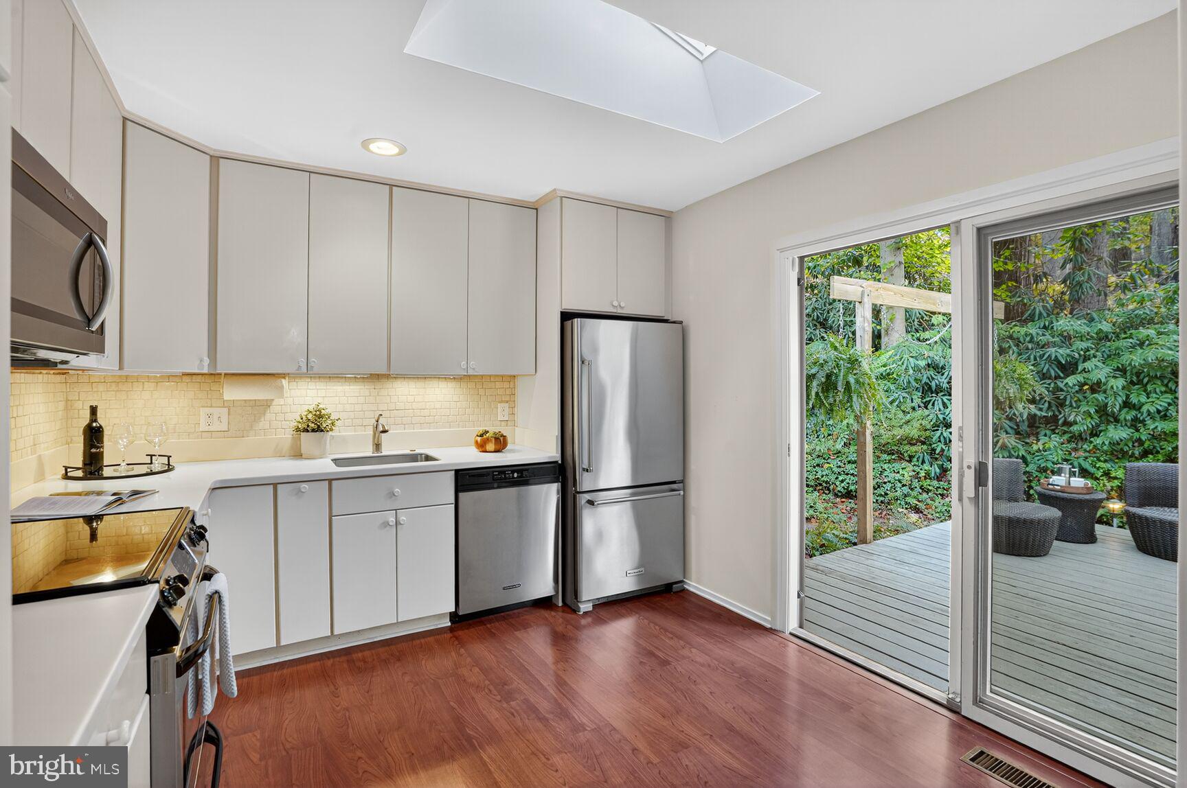 3422 CHARLESON STREET