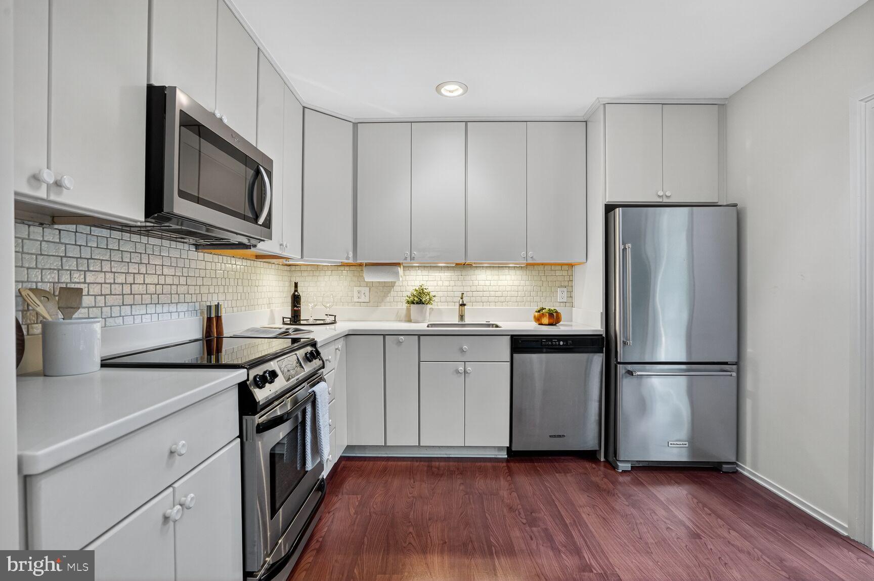 3422 CHARLESON STREET