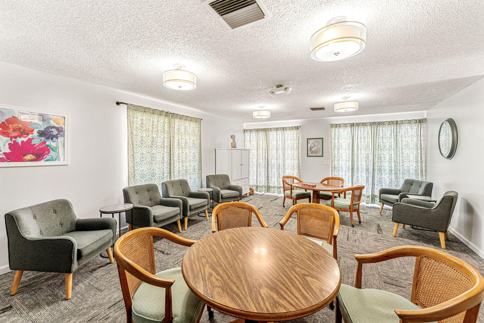 3150 N Harbor City Boulevard, 243