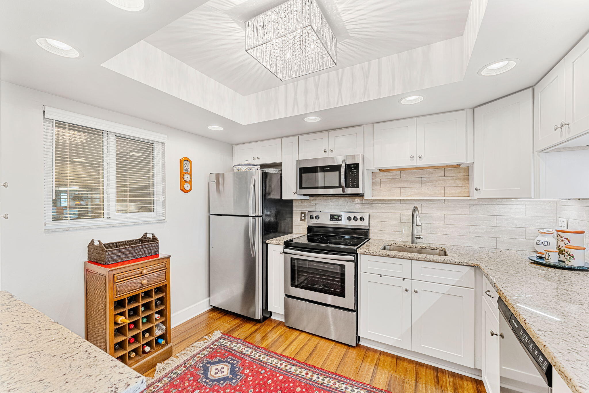 3150 N Harbor City Boulevard, 243