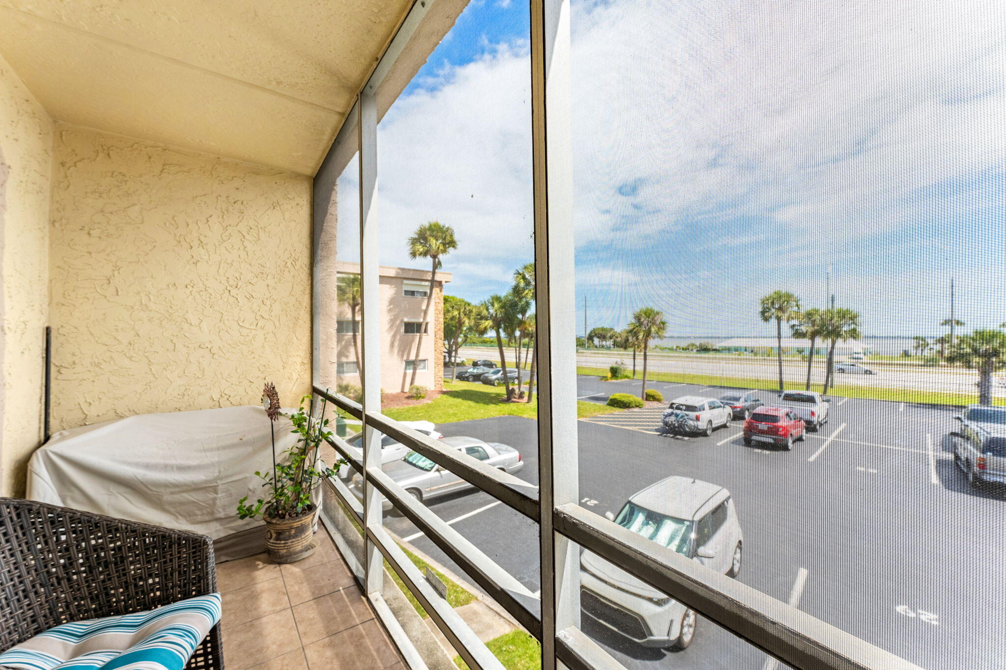 3150 N Harbor City Boulevard, 243