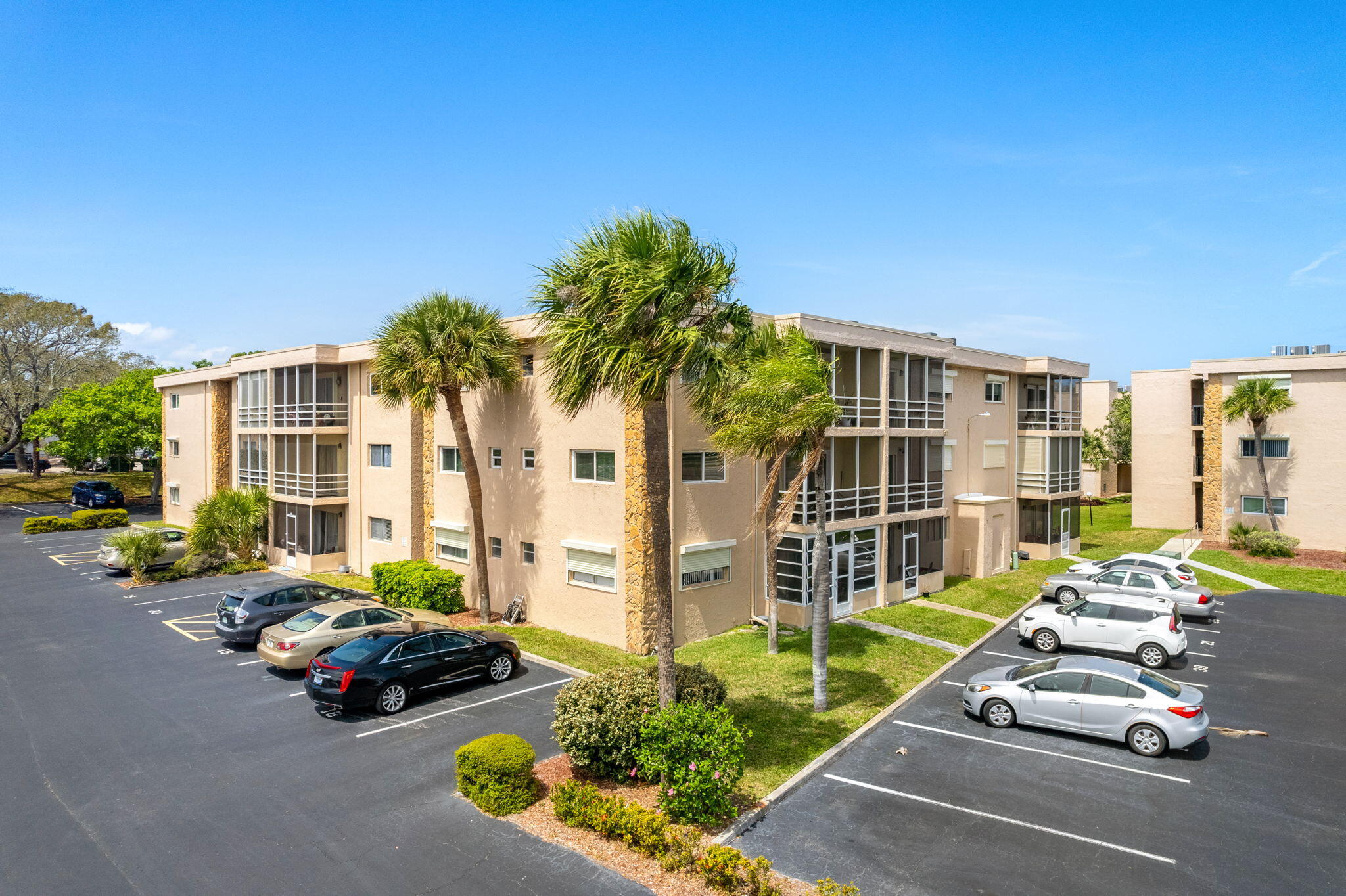 3150 N Harbor City Boulevard, 243