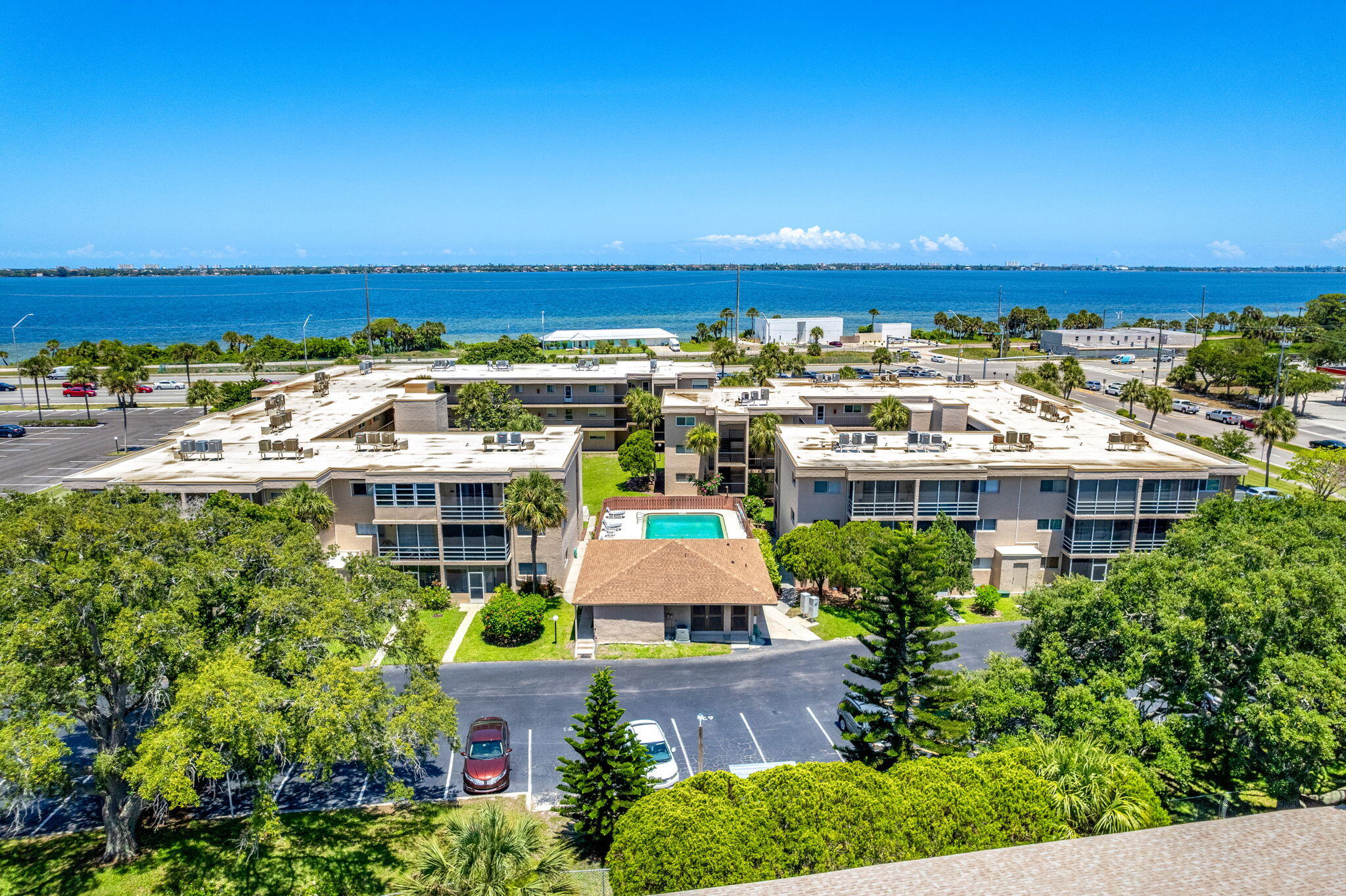 3150 N Harbor City Boulevard, 243