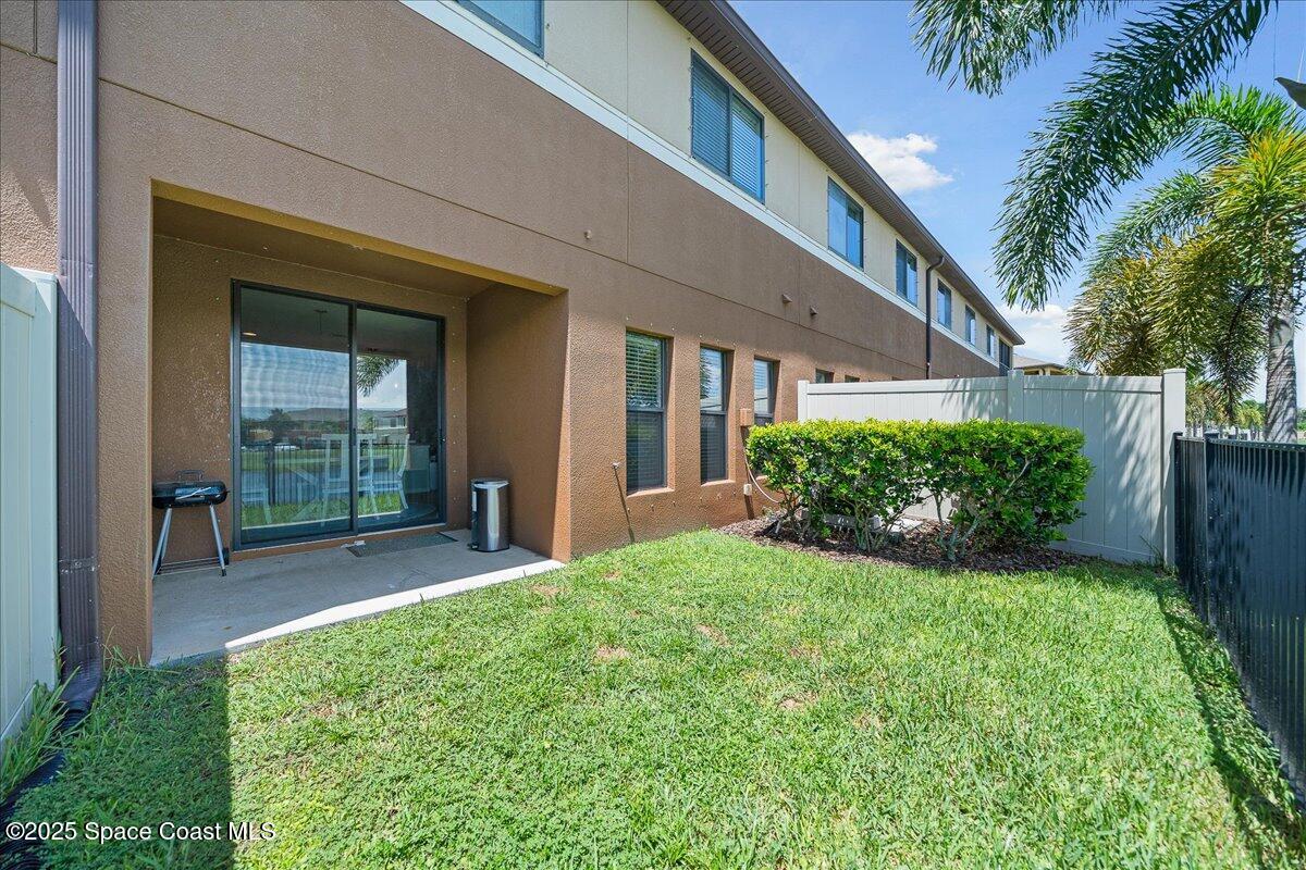1410 Lara Circle, 104