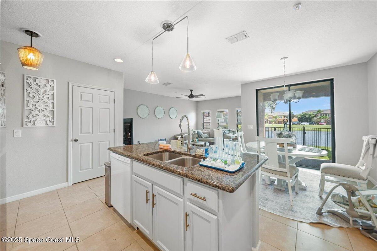 1410 Lara Circle, 104