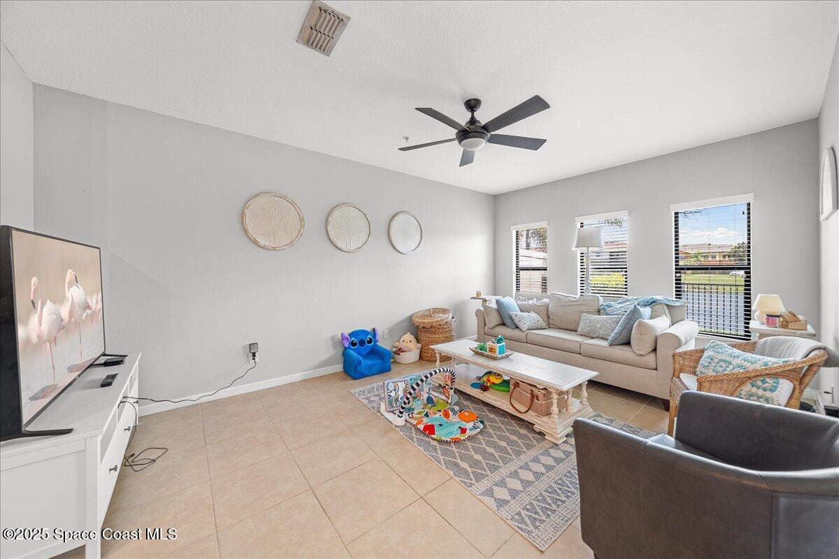 1410 Lara Circle, 104