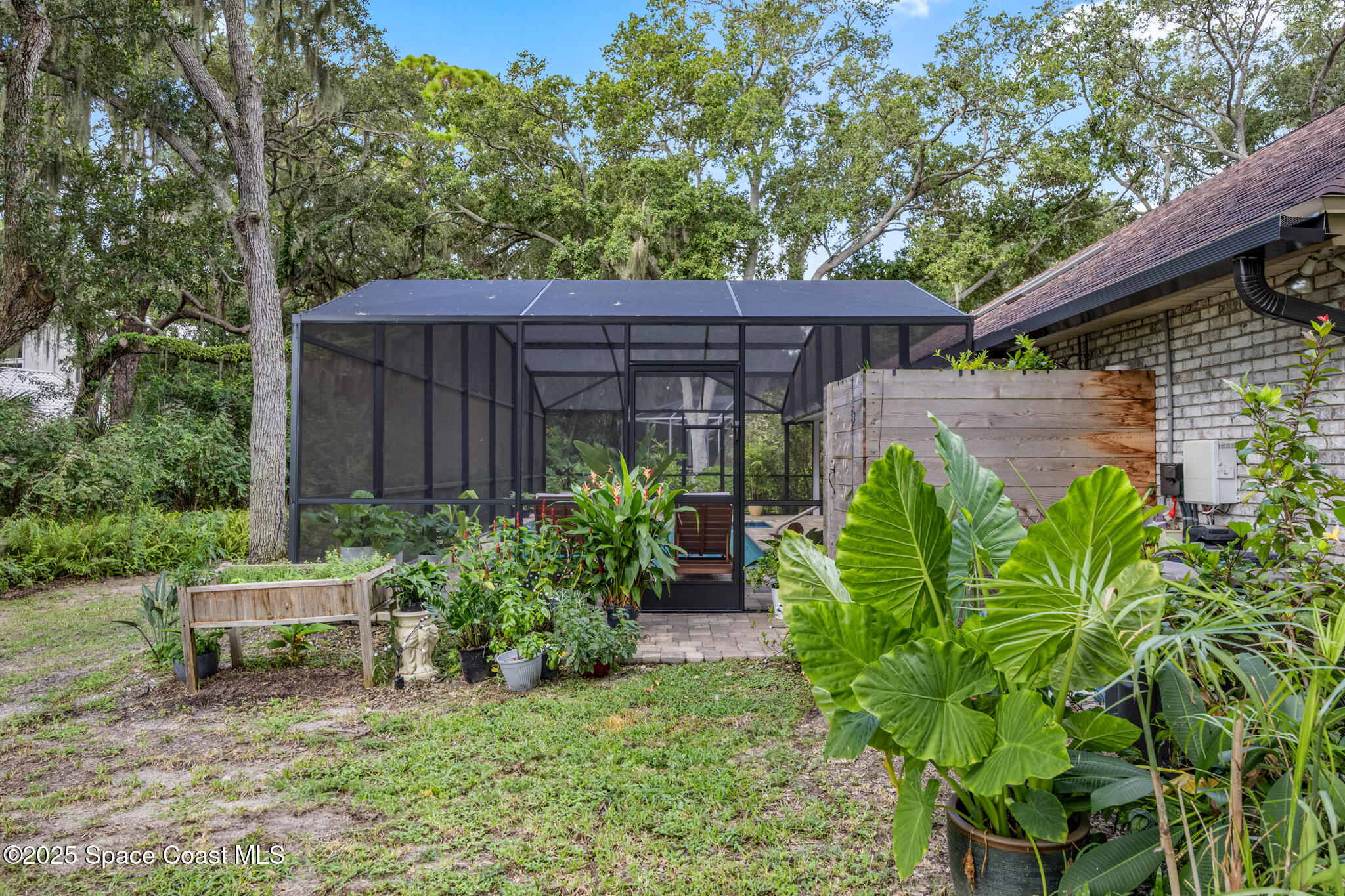 1005 Old Parsonage Drive