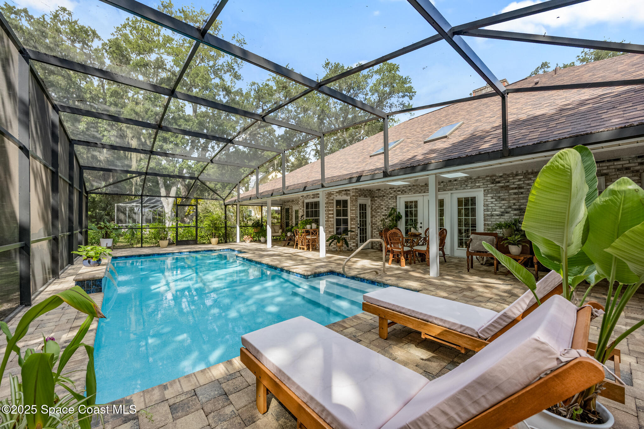 1005 Old Parsonage Drive