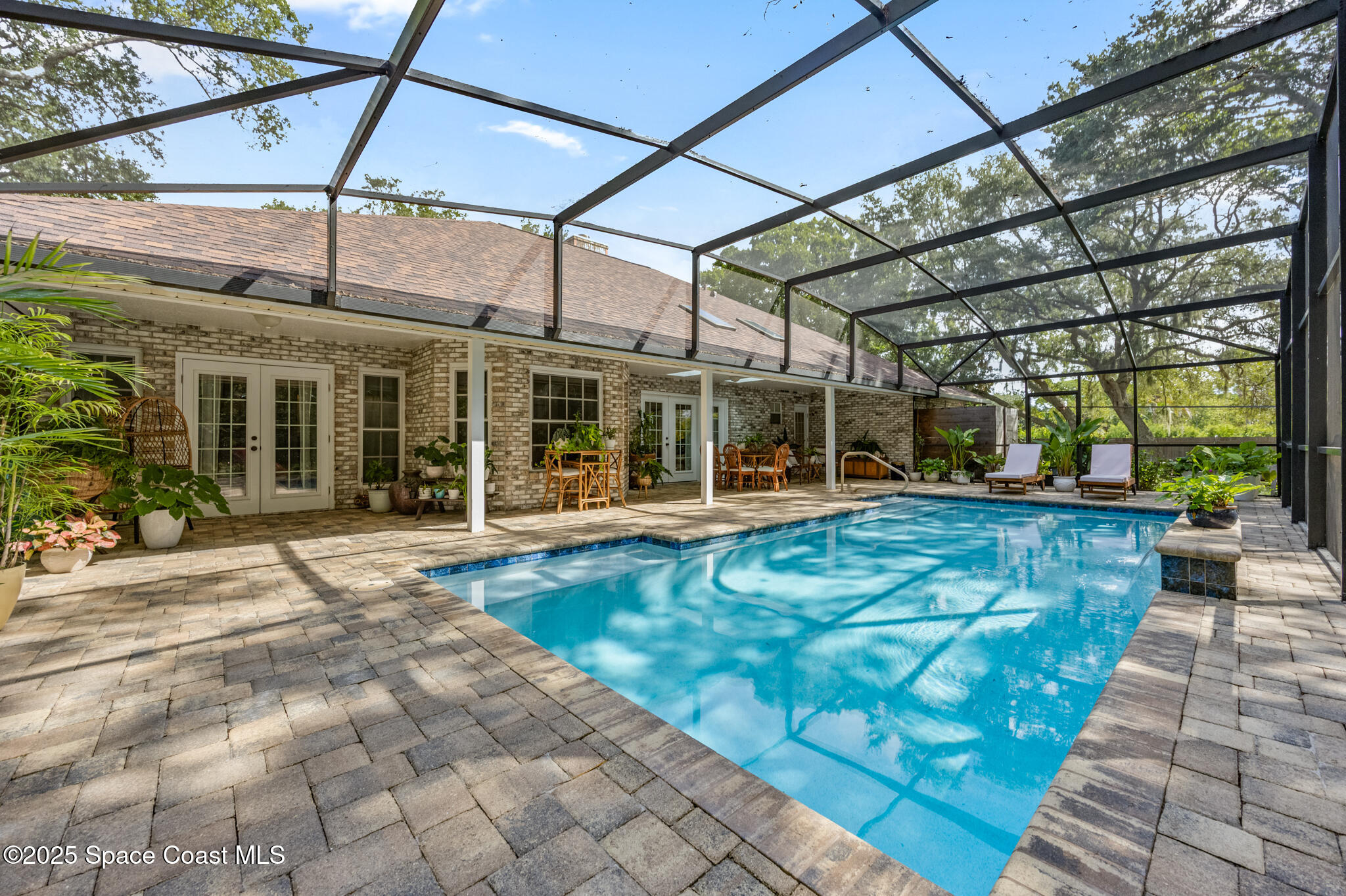 1005 Old Parsonage Drive