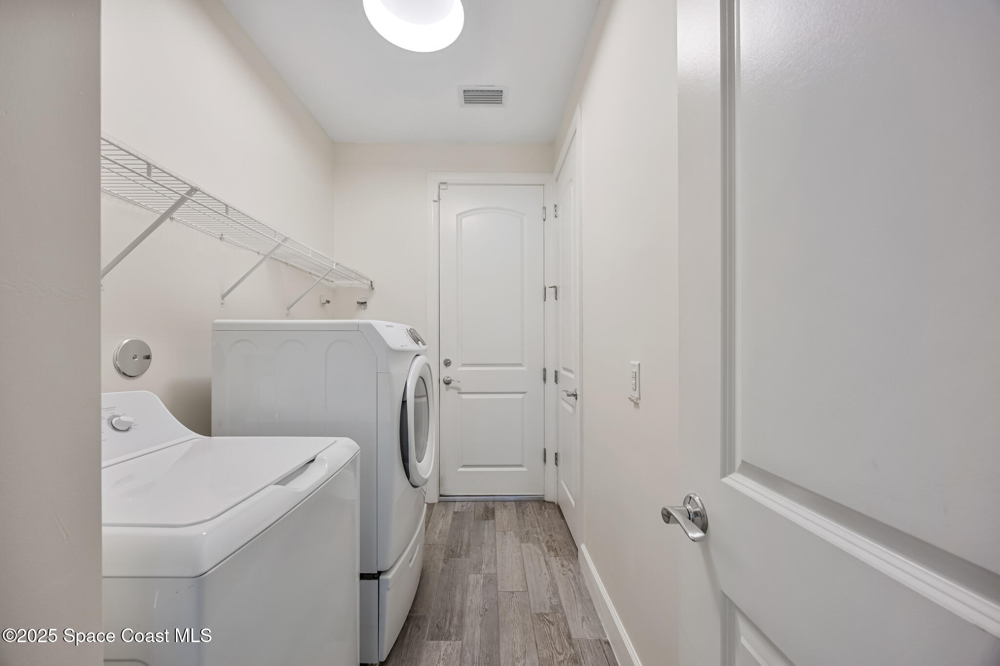 4487 Beauty Leaf Circle